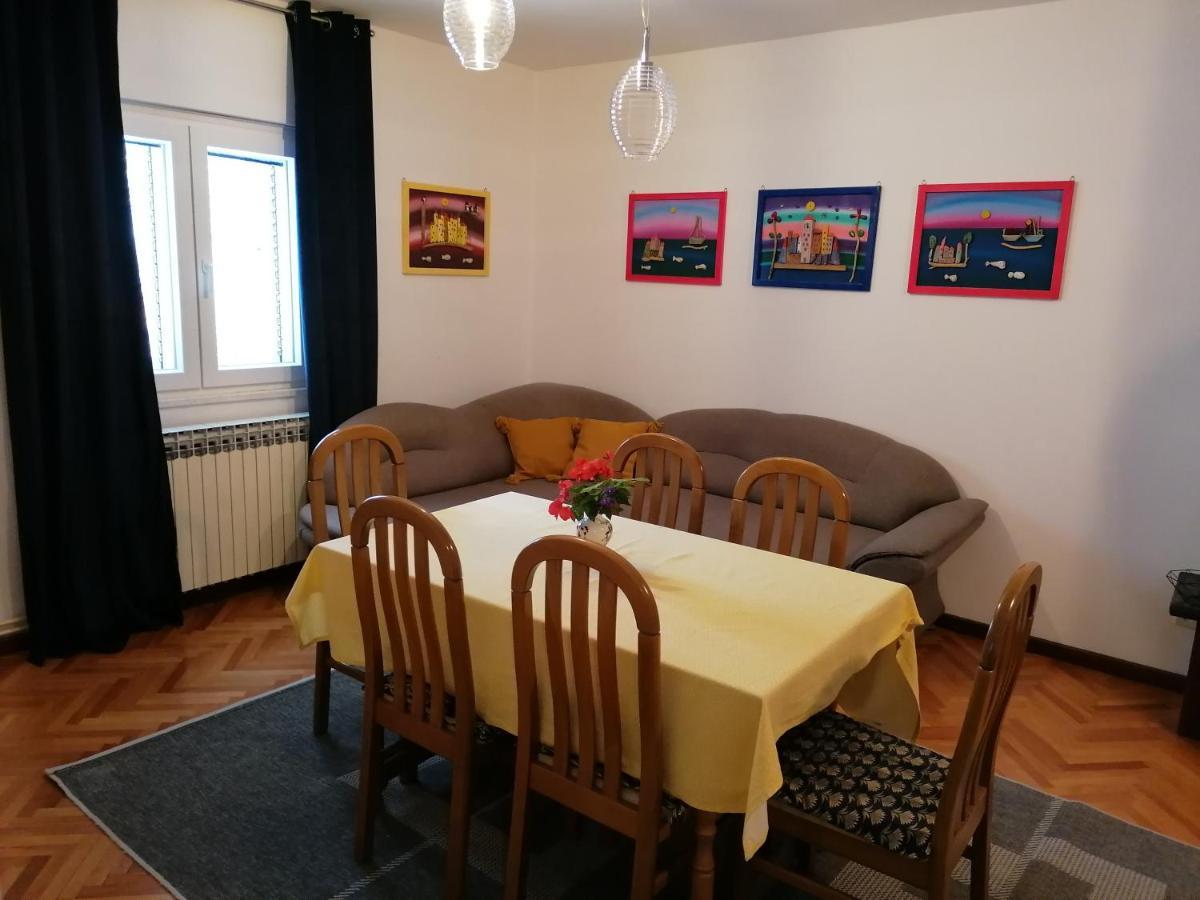 טרוגיר Apartment Artemisia 1 מראה חיצוני תמונה